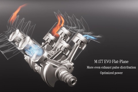 Zo werkt de flat plane-V8 van Mercedes-Benz