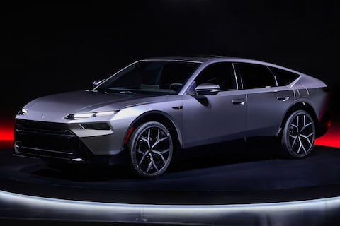 Na Hyundai komt ook Honda weer met een Toyota Prius-achtige