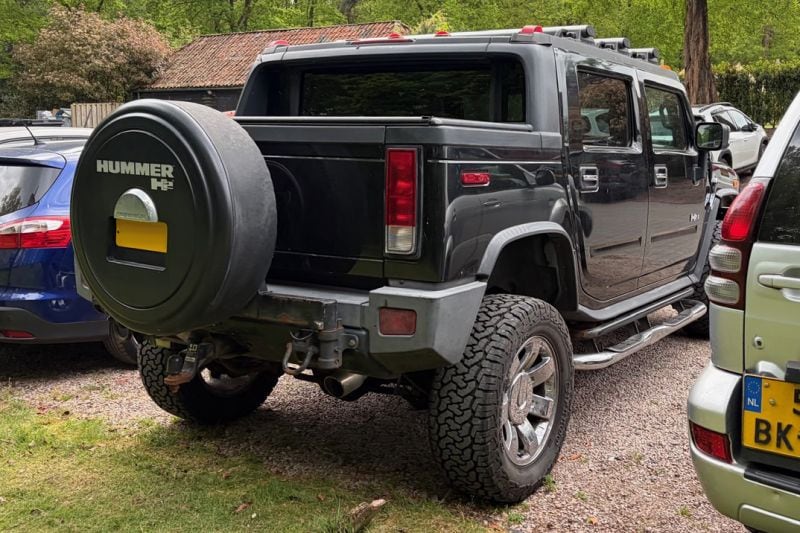 Hummer H2