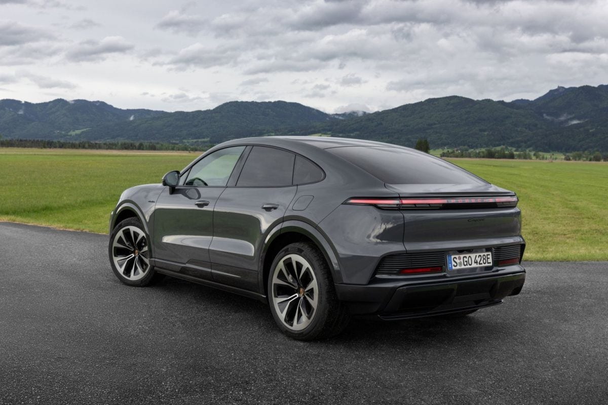 Porsche Cayenne S Coupe Eletric