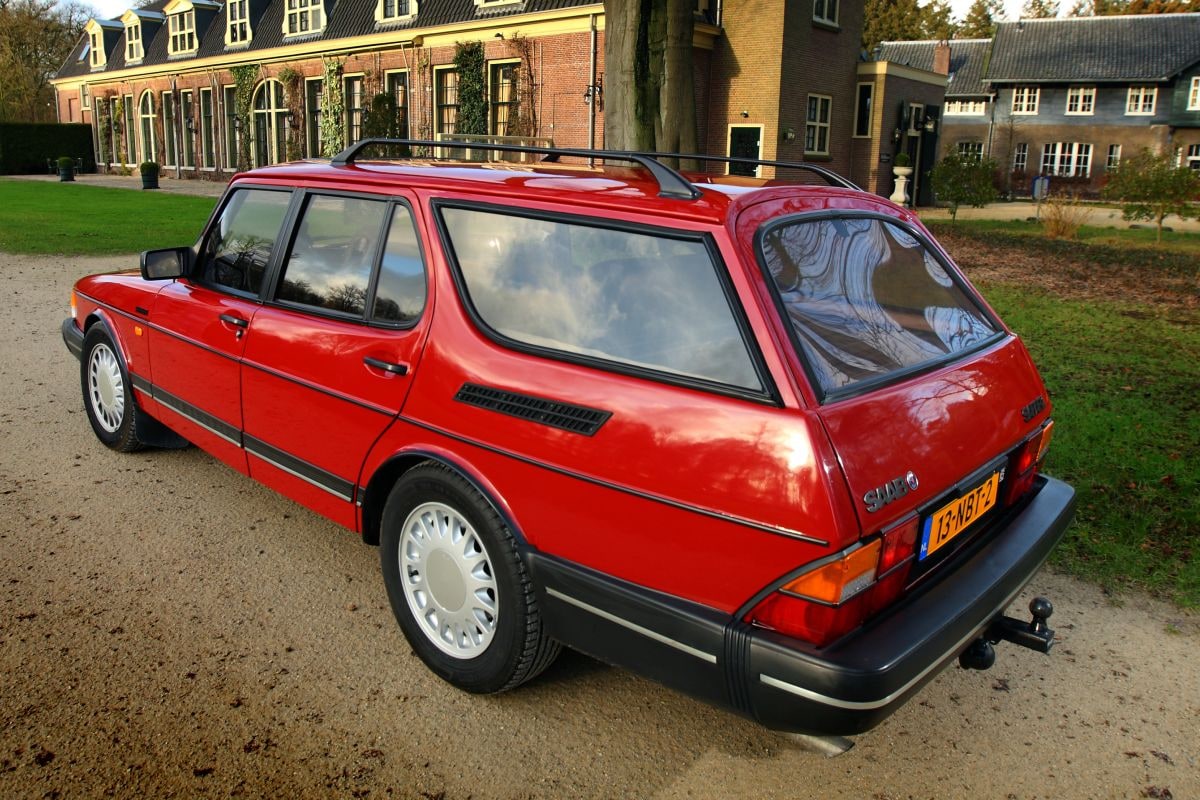Saab 900 Safari prototype van een Saab 900 stationwagon