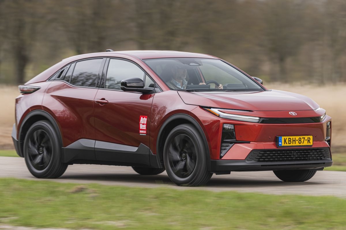 Toyota C-HR+