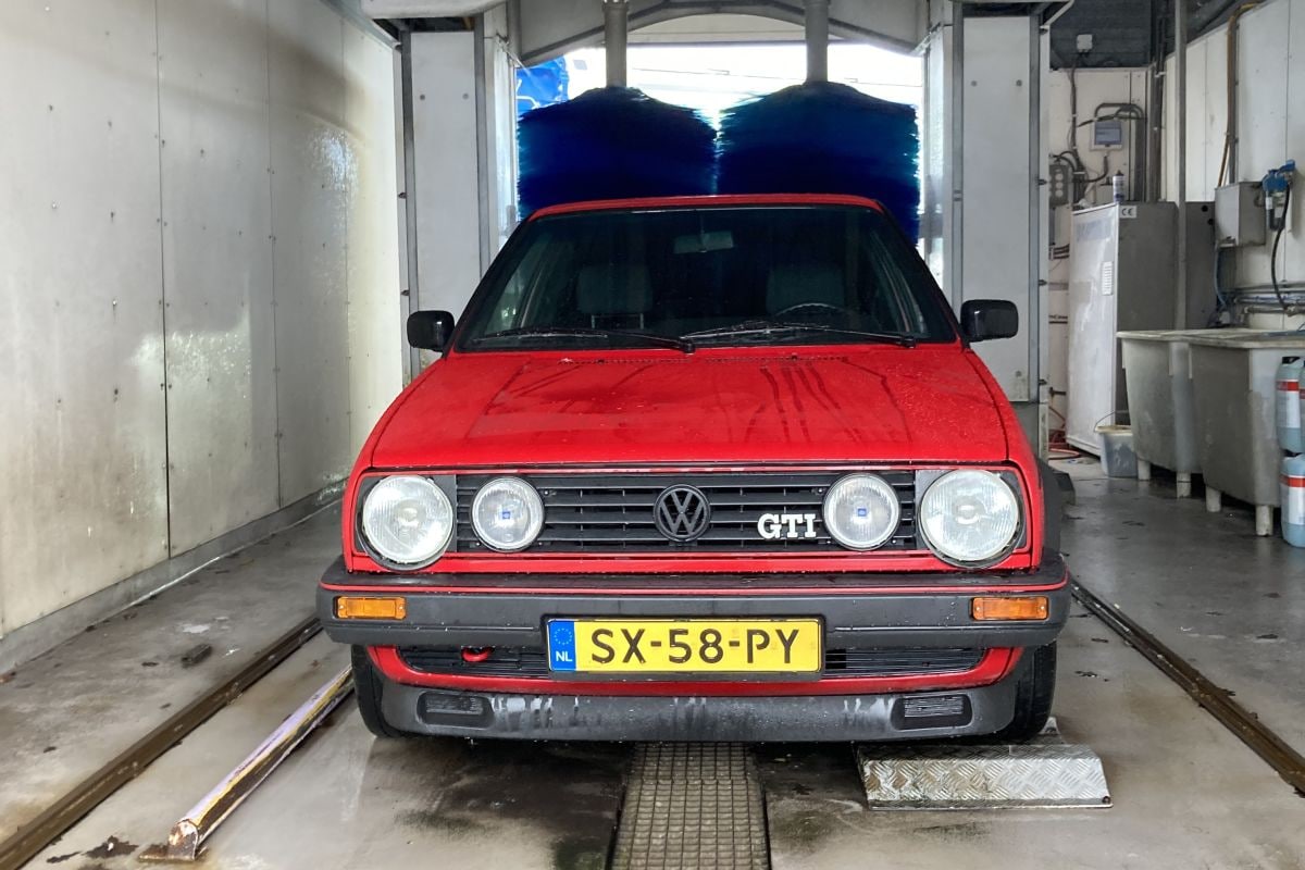 Wasstraat, klassieker in de wasstraat