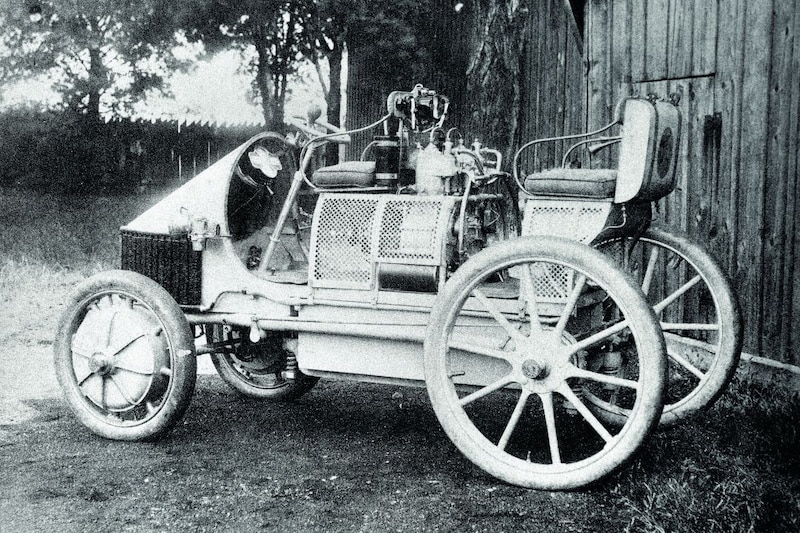 Dit was de eerste hybride ter wereld: een Porsche