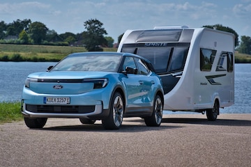 Ford Explorer met caravan (foto: Mario Vos, ACSI)