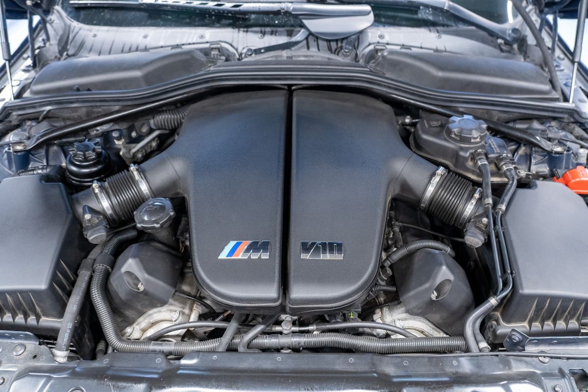 BMW M5 V10 op de rollenbank