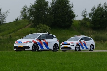 Politieauto's Skoda Enyaq Cupra Born