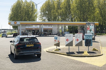 Tankstation, benzine, tanken, brandstof