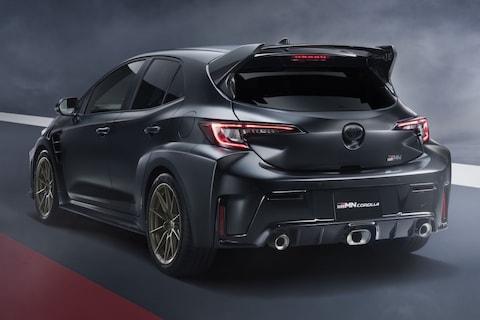 De extreemste Toyota Corolla ooit heeft meer dan 300 pk en geen achterbank