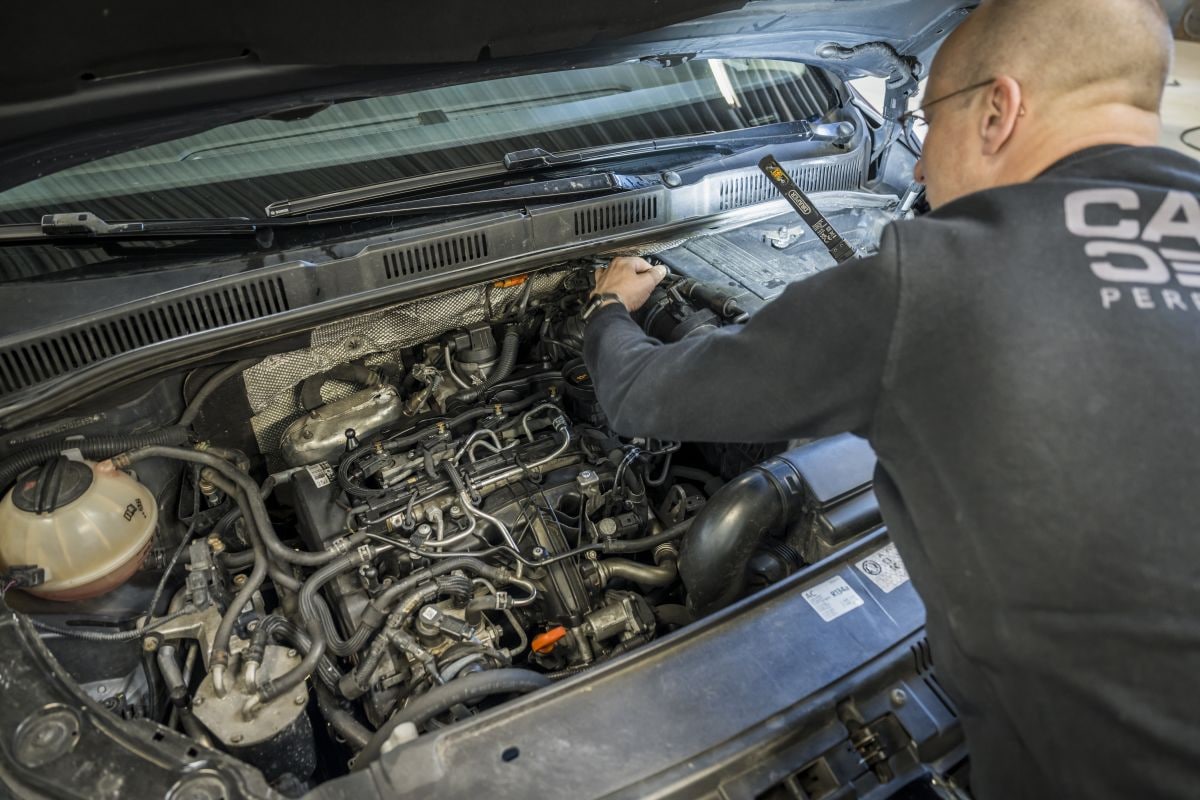 Volkswagen Sharan in klokje rond