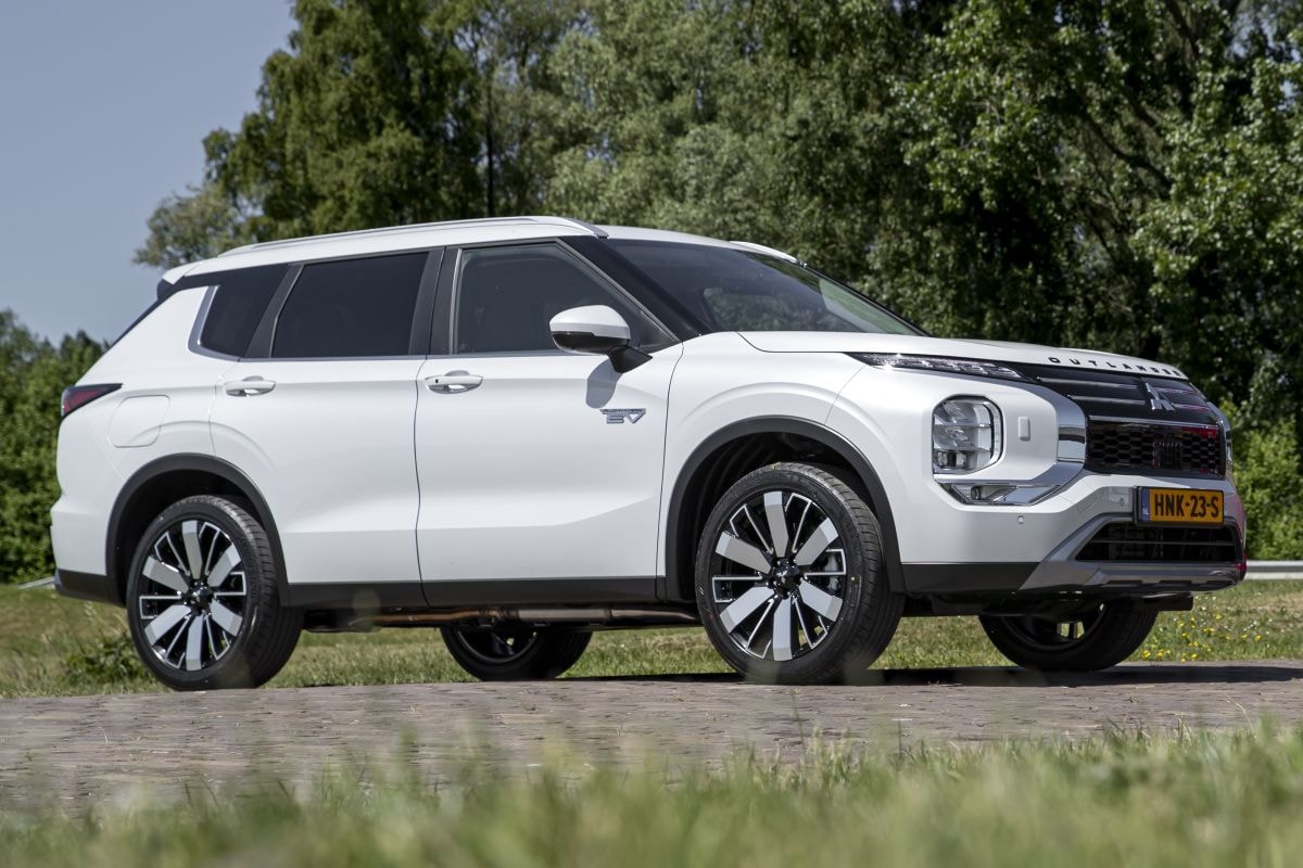Mitsubishi Outlander PHEV