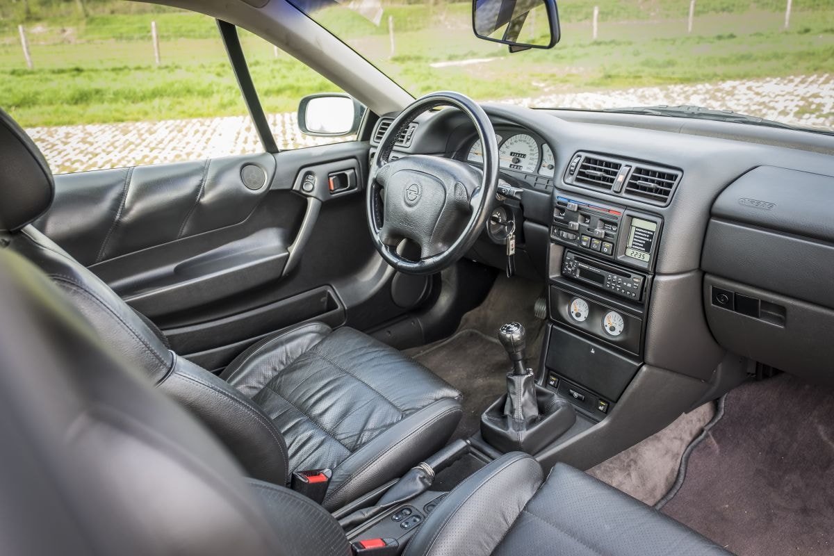 Opel Calibra V6