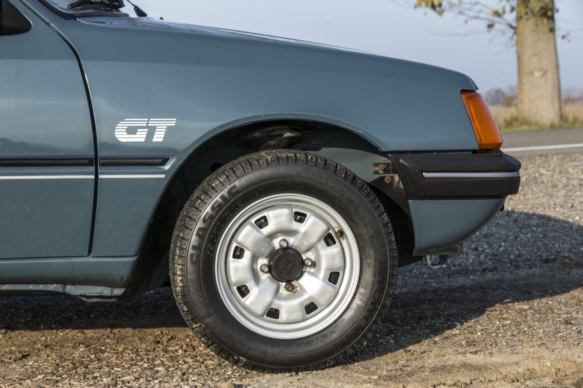 Peugeot 205 GT (1984)