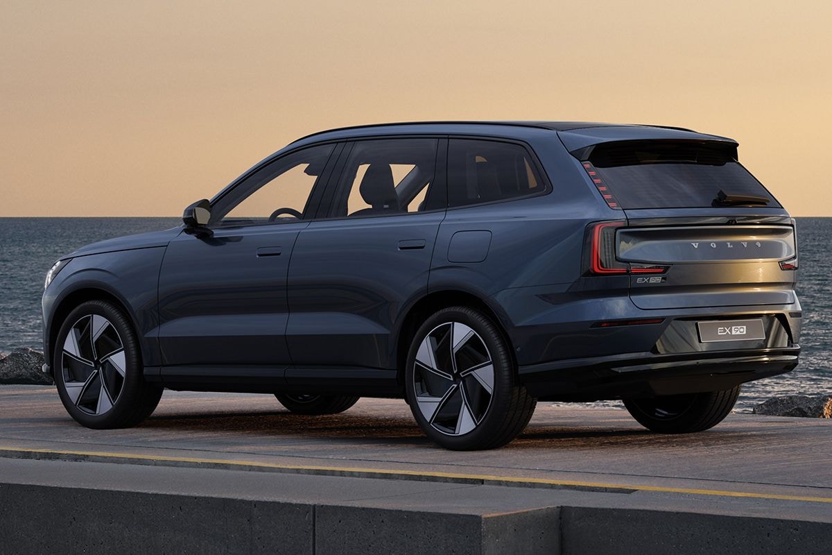 Volvo EX90