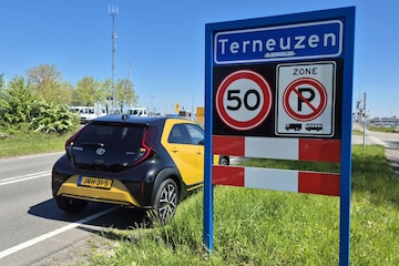 Toyota Aygo X duurtest zeeland westerscheldetunnel Terneuzen