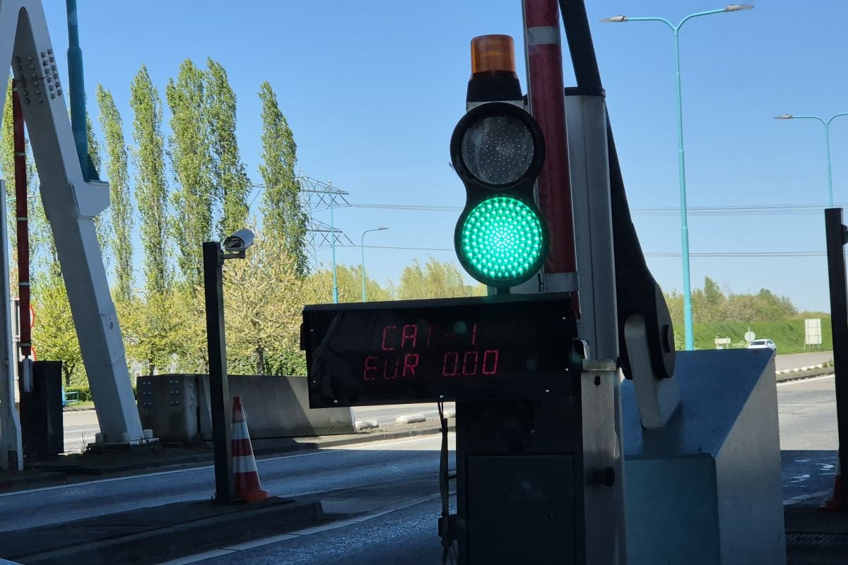 Toyota Aygo X duurtest zeeland westerscheldetunnel Terneuzen