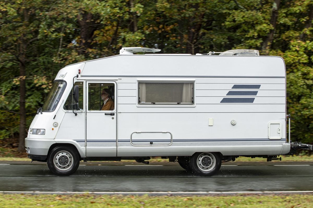 Hymer B544 camper