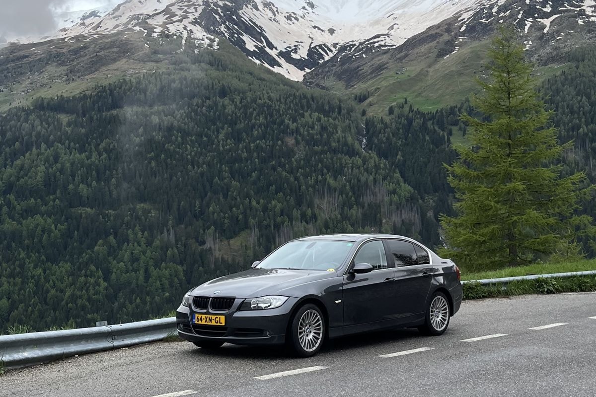 BMW 325i Mijn Eerste Auto