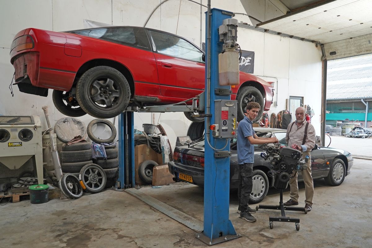 Reportage Nissan 200 SX. Oudere en jongere liefhebber