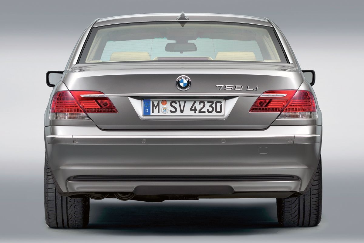 BMW 7-serie E65