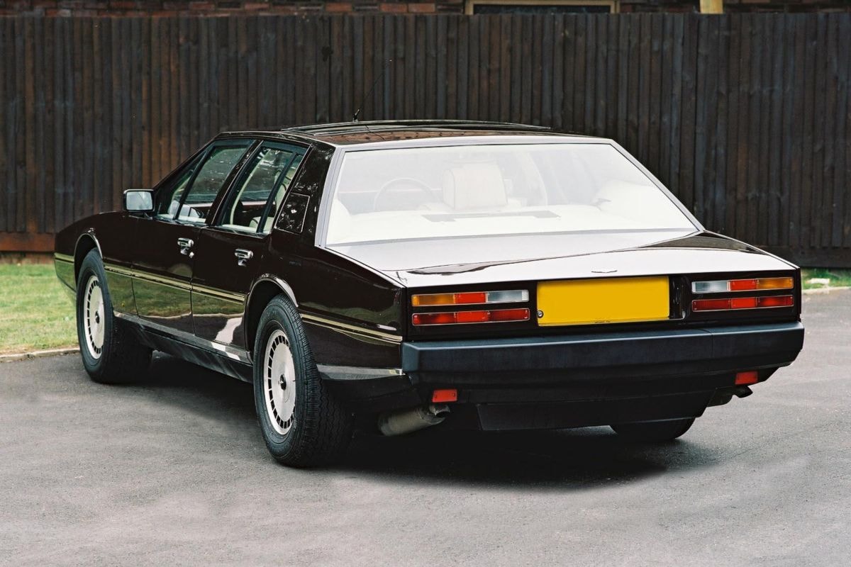 Aston Martin Lagonda