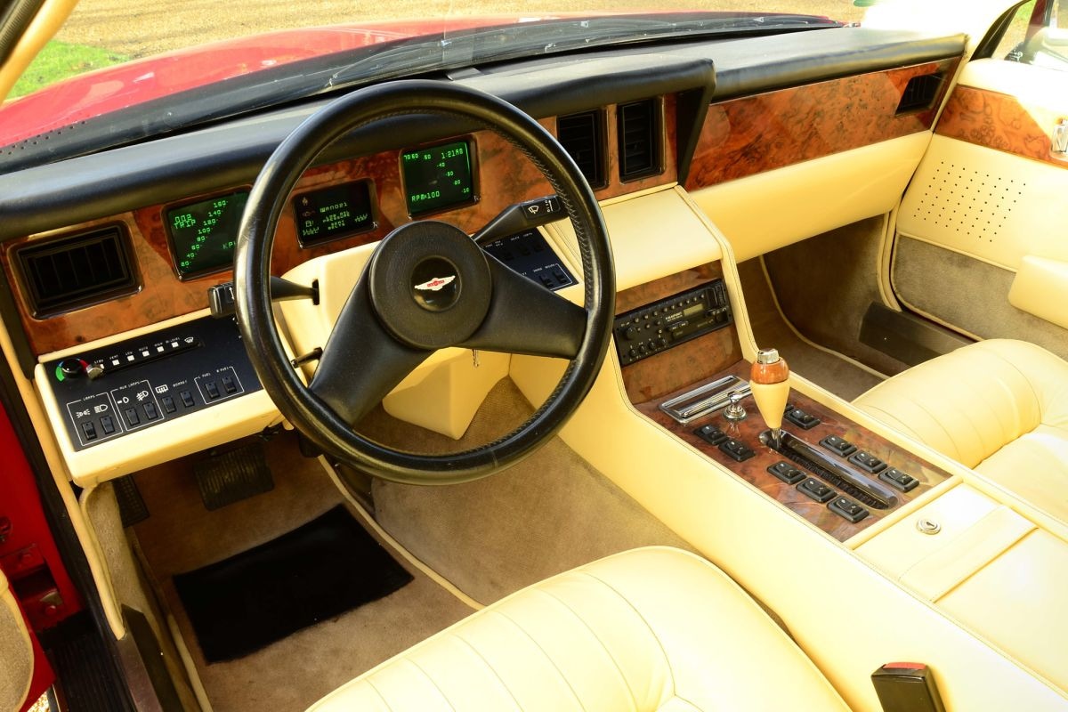 Aston Martin Lagonda