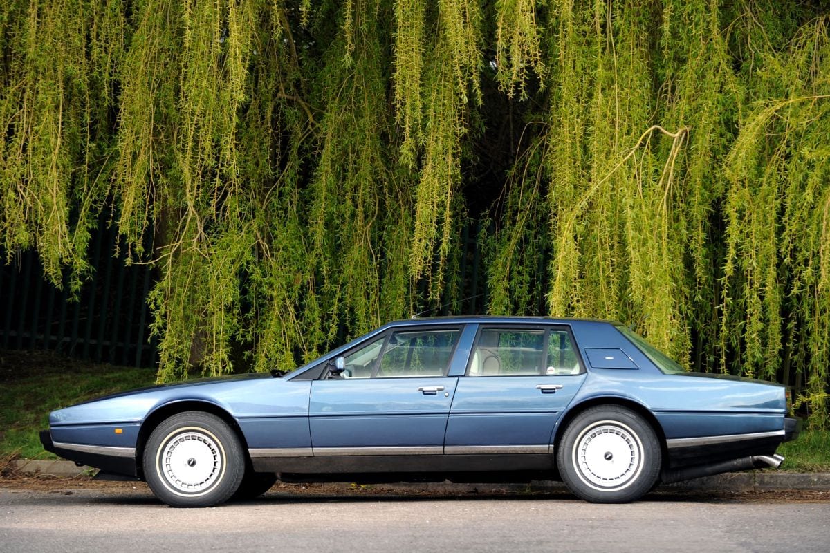 Aston Martin Lagonda