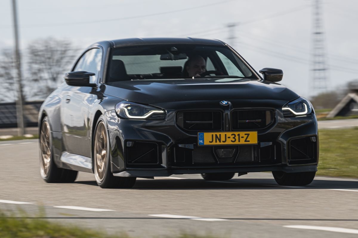 BMW M2 CS