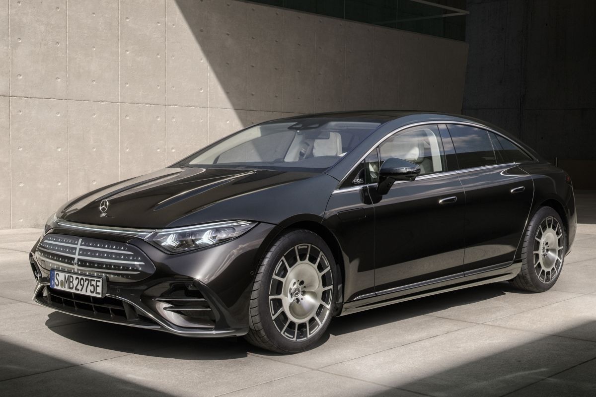Mercedes-Benz EQS