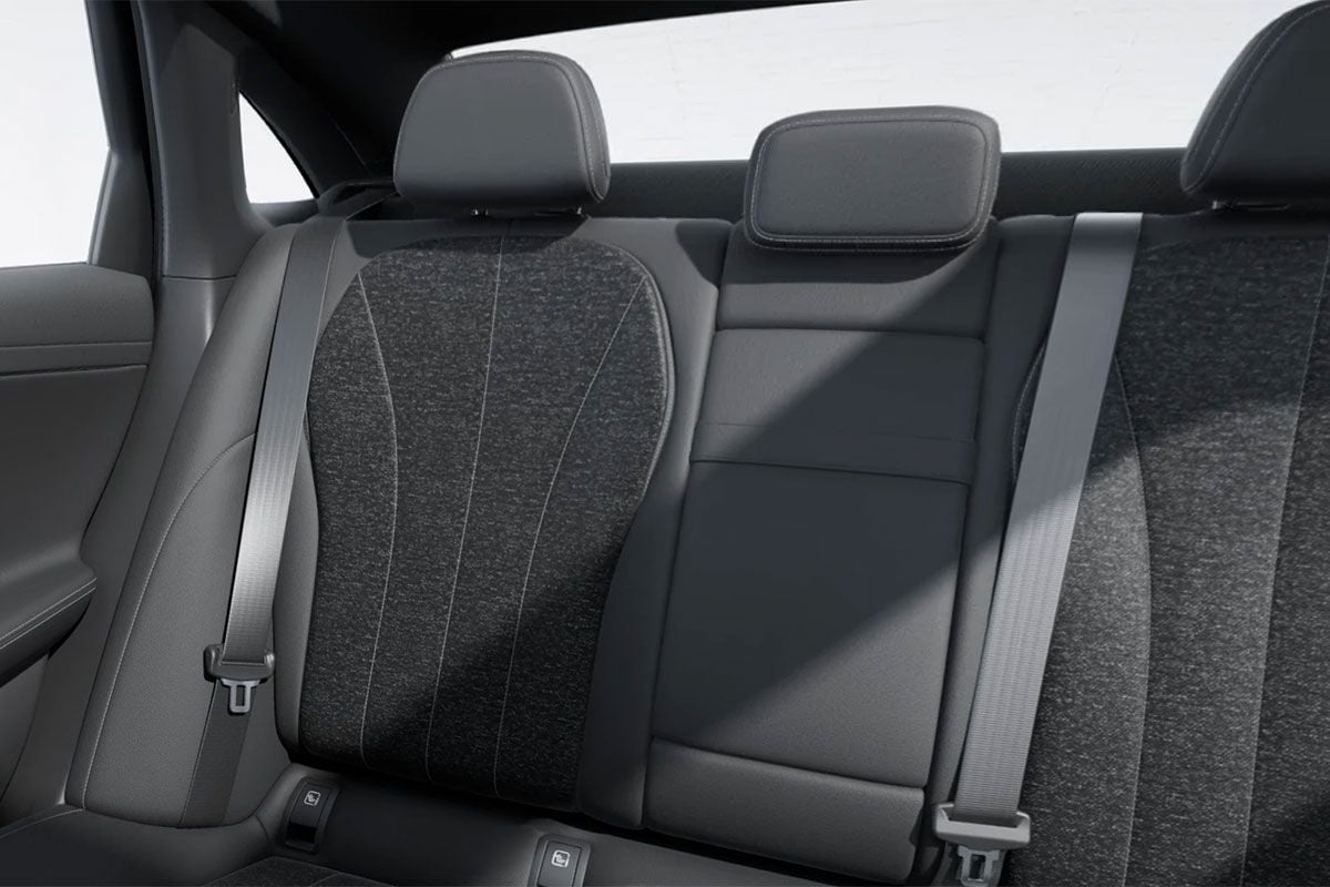 Mercedes-Benz C-klasse Electric Back to Basics