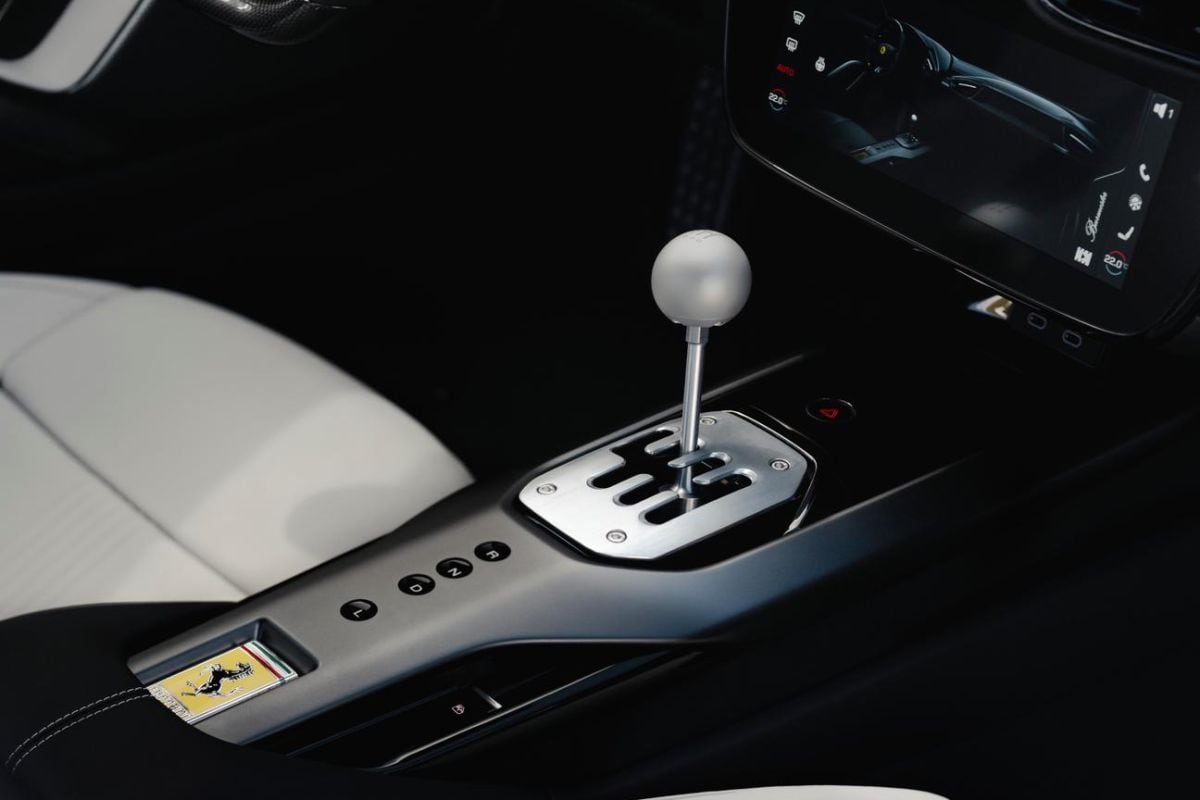 Ferrari 12 Cilindri Manuale