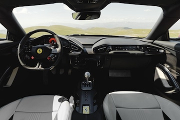 Ferrari 12 Cilindri Manuale
