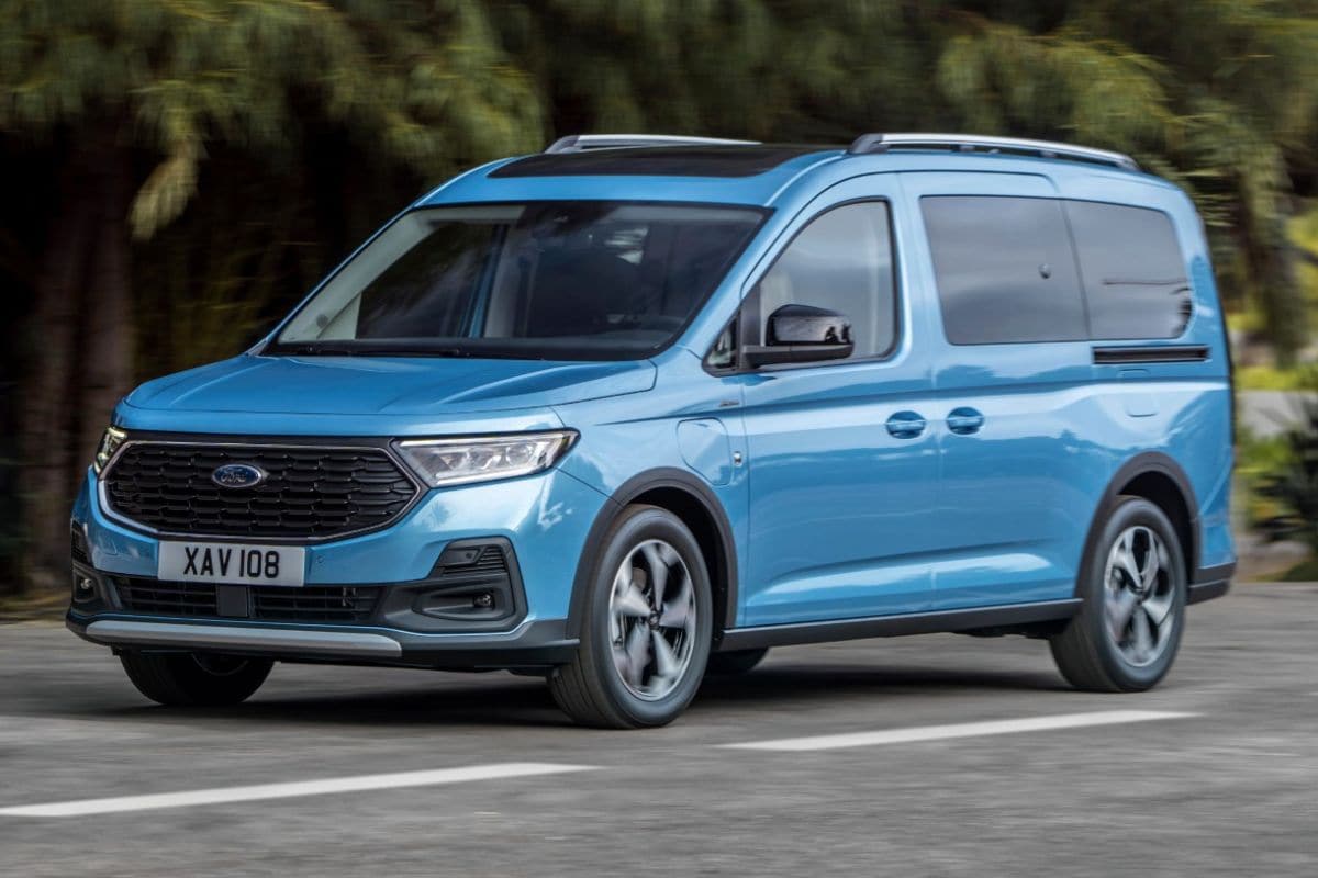 Ford Tourneo Connect PHEV