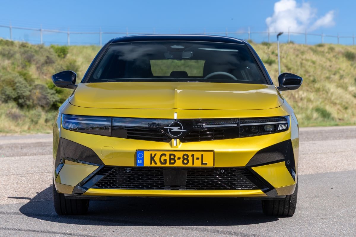 Opel Astra hybride PHEV