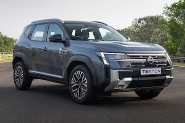 Nissan Tekton