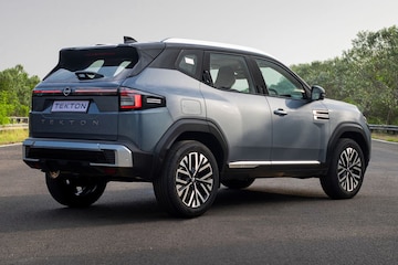 Nissan Tekton
