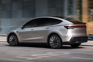 Tesla Model Y L