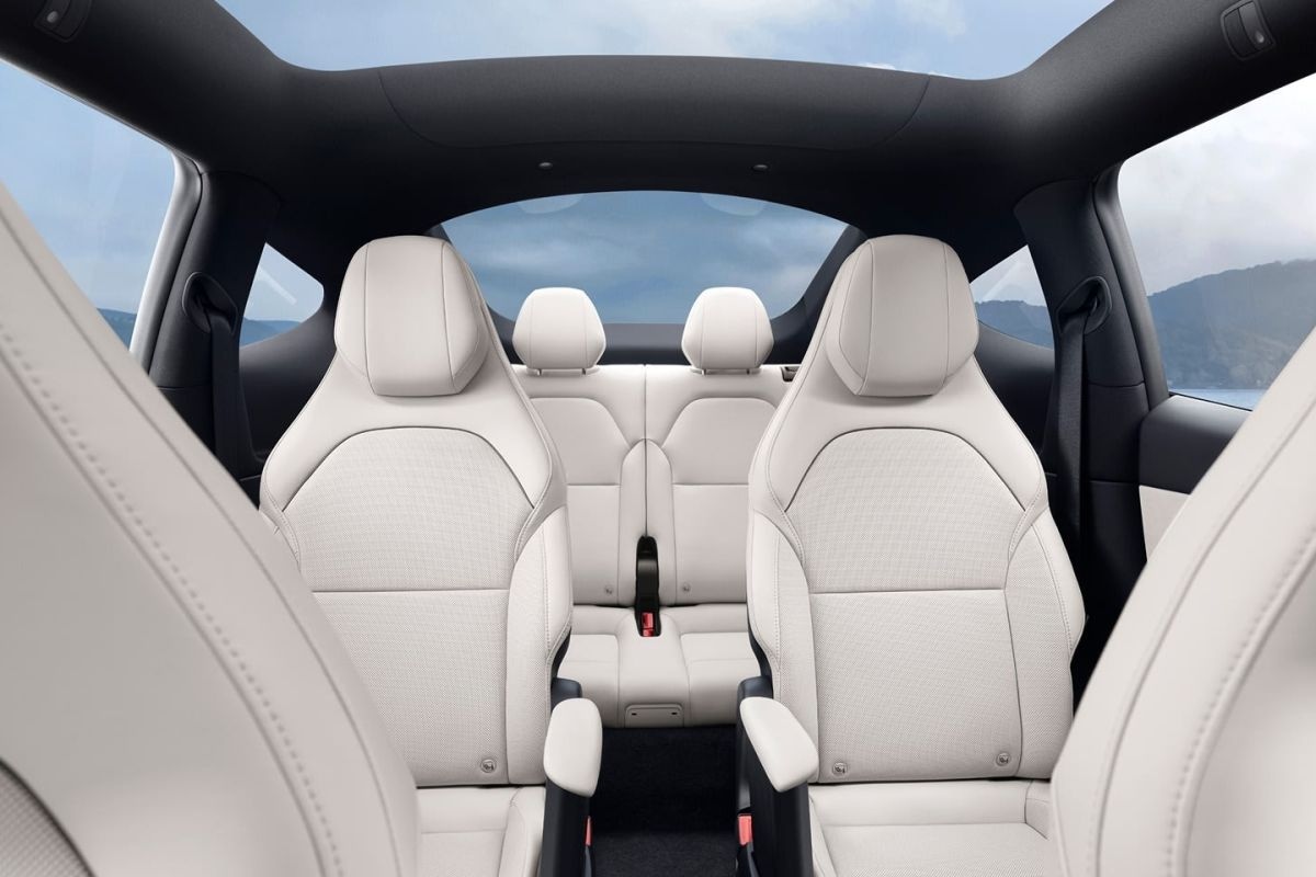 Tesla Model Y L