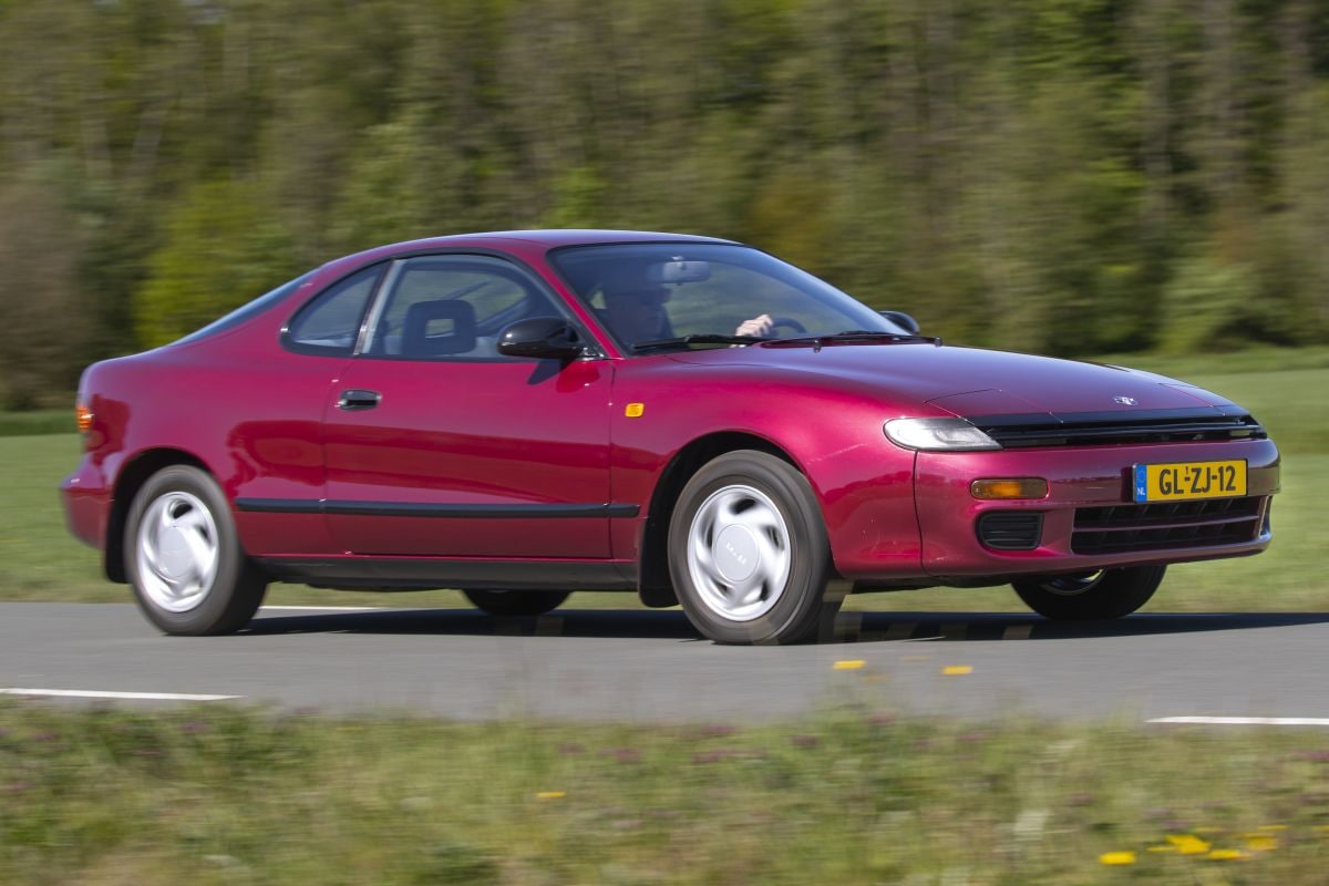 Toyota Celica 1993 (generatie 1990-1994)