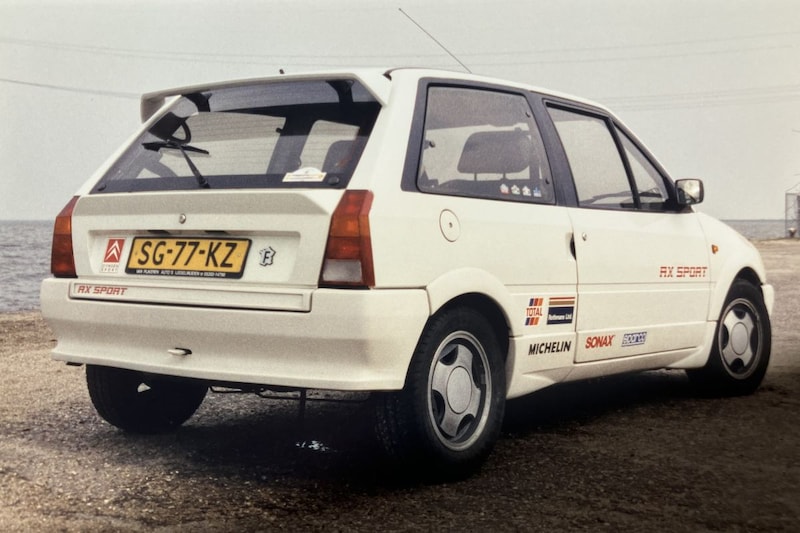 Rob was helemaal gek van de AX Cup, zijn eerste auto was dan ook een ex-cup AX Sport
