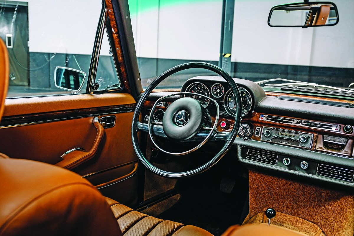 Mercedes 300 SEL 6.3