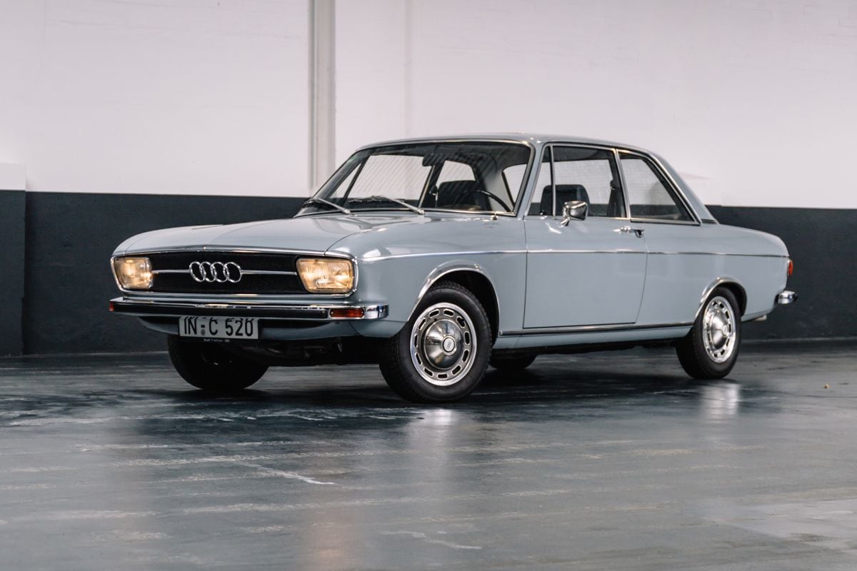 Audi 100