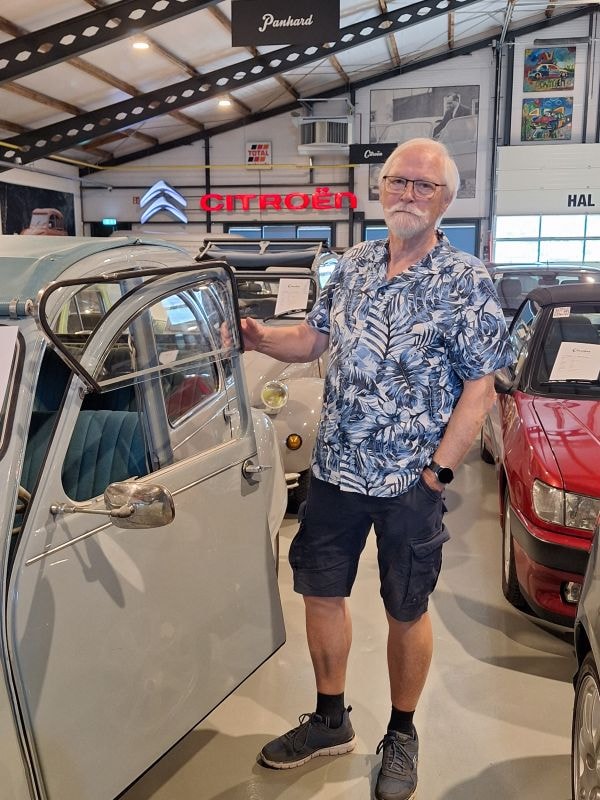 Joop in het museum