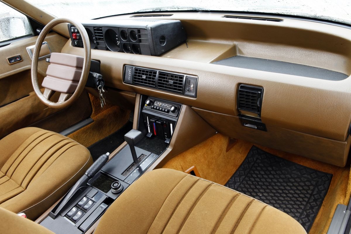 Rover SD1