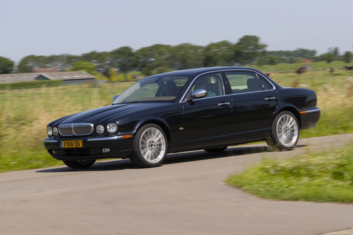 Daimler Super Eight 2006