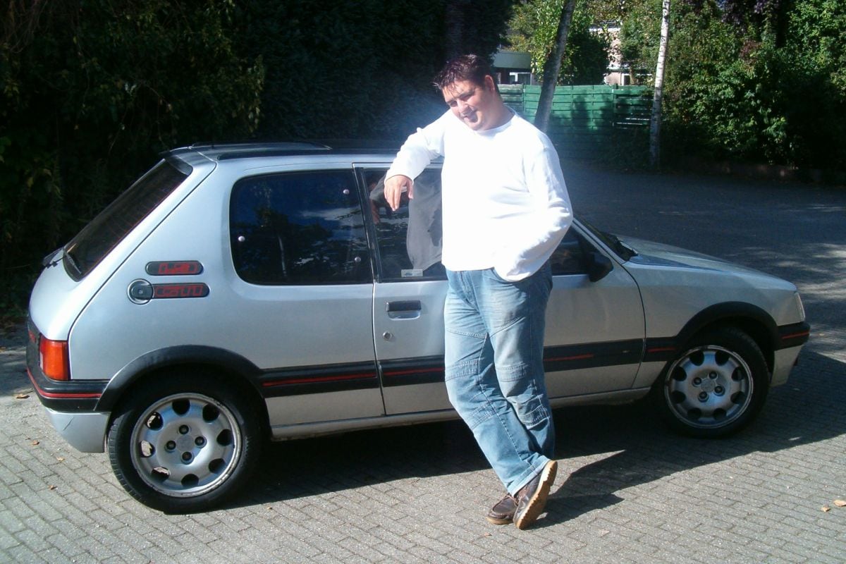 Peugeot 205 GTI voor Mijn Eerste Auto