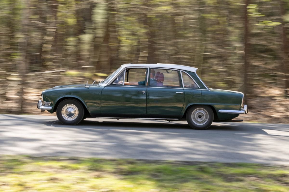 Triumph 2000