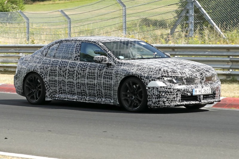 BMW laat vermogen elektrische M3 doorschemeren