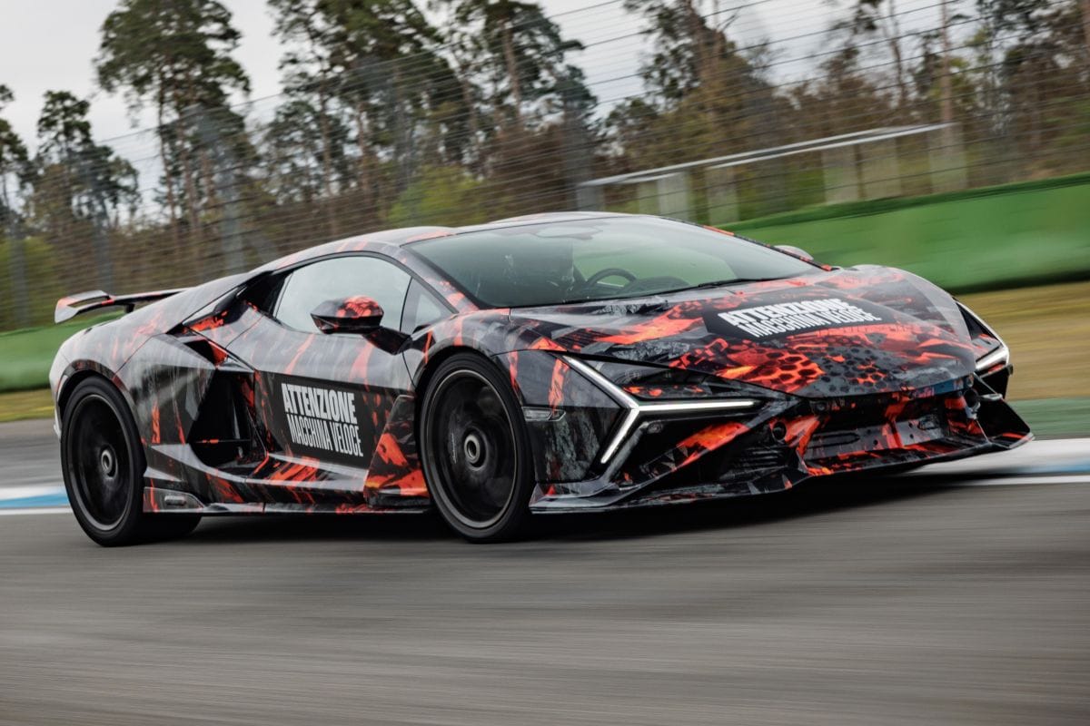 Lamborghini Revuelto SV ronderecord