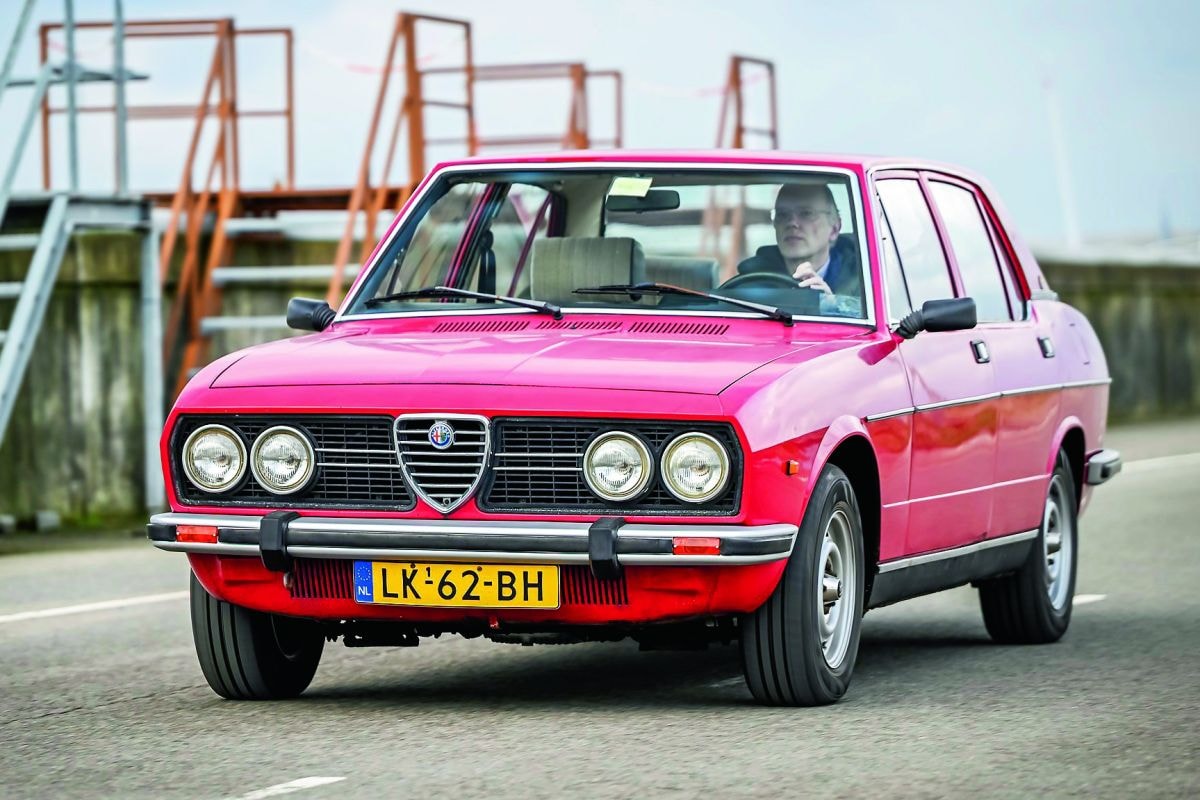 Alfa Romeo 2300 Rio